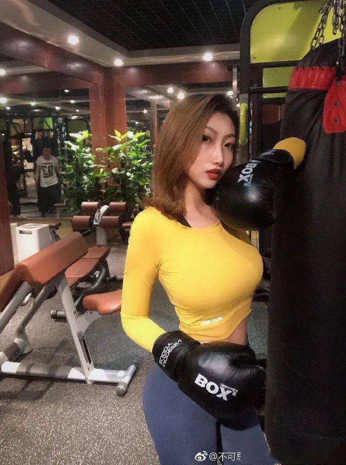 混沌莽荒纪无限金币bt版下载